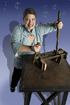 Kelly Elliott as Barbara in Boom